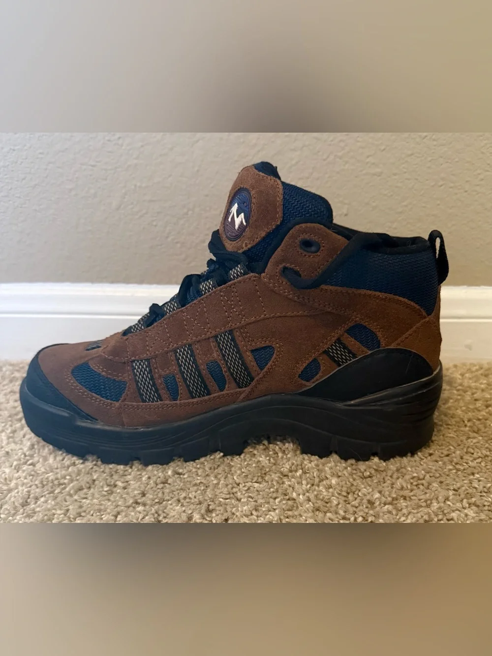 Nevados Men’s Mid Brown Leather Hiking Boots - Size 10